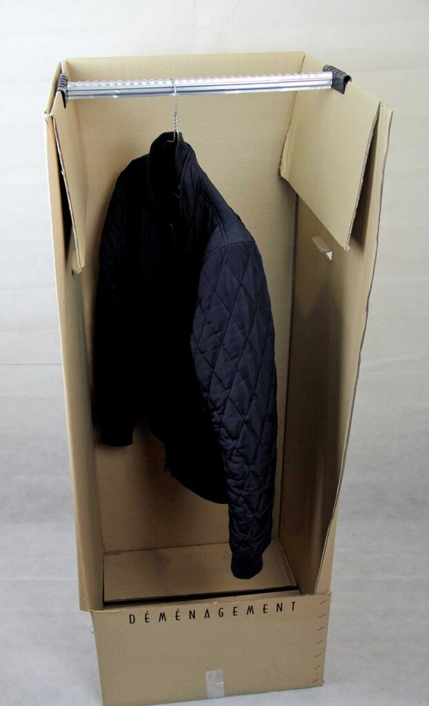 Carton penderie